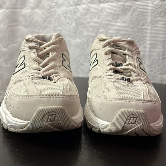 *SOLD* - Picture 6 of 8